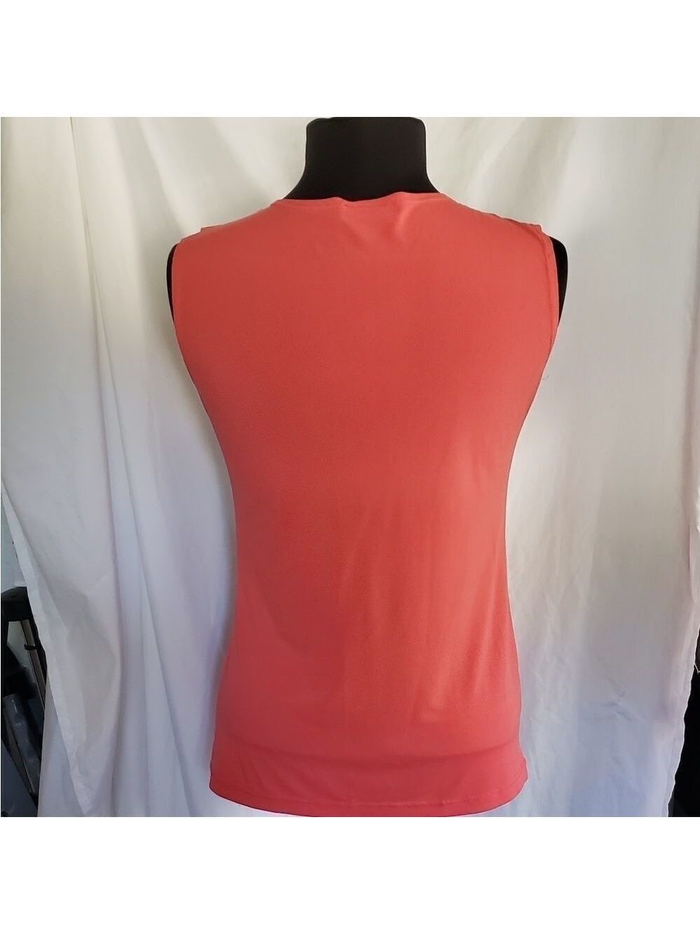 Double Take Ruffled Sleeveless Blouse Size Small - Picture 3 of 4